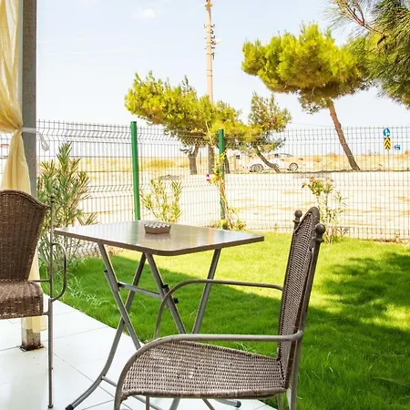 Charming House Close To Beach In Cesme Vila *
