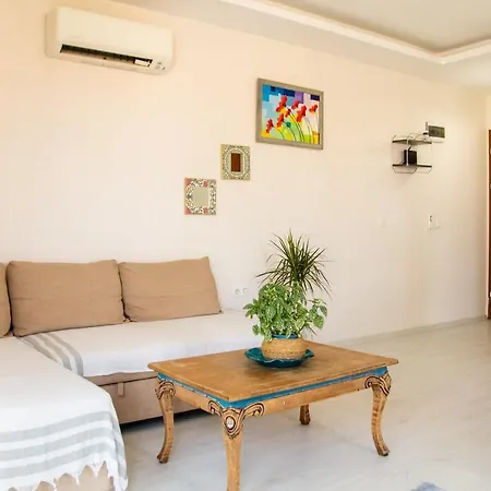 Charming House Close To Beach In Cesme Vila *